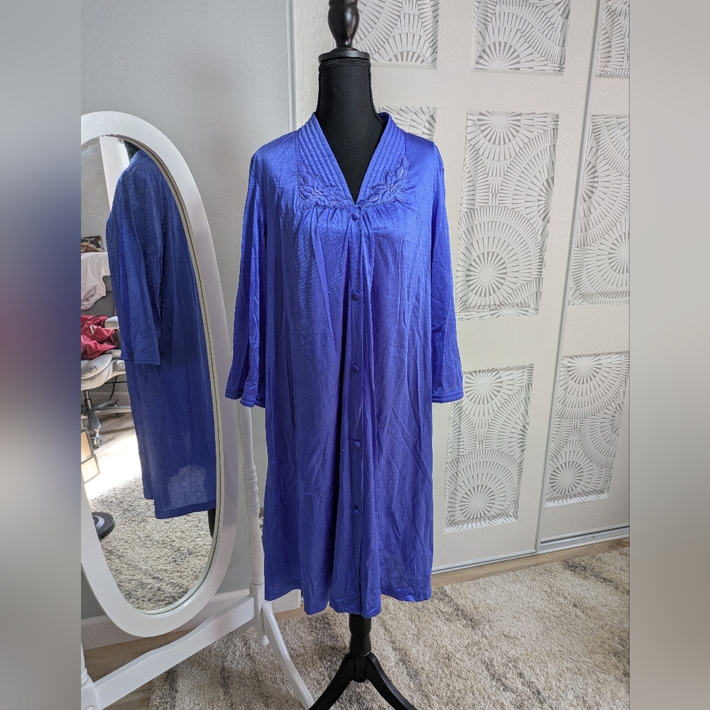 Vintage 80's Blue Button-Up Robe